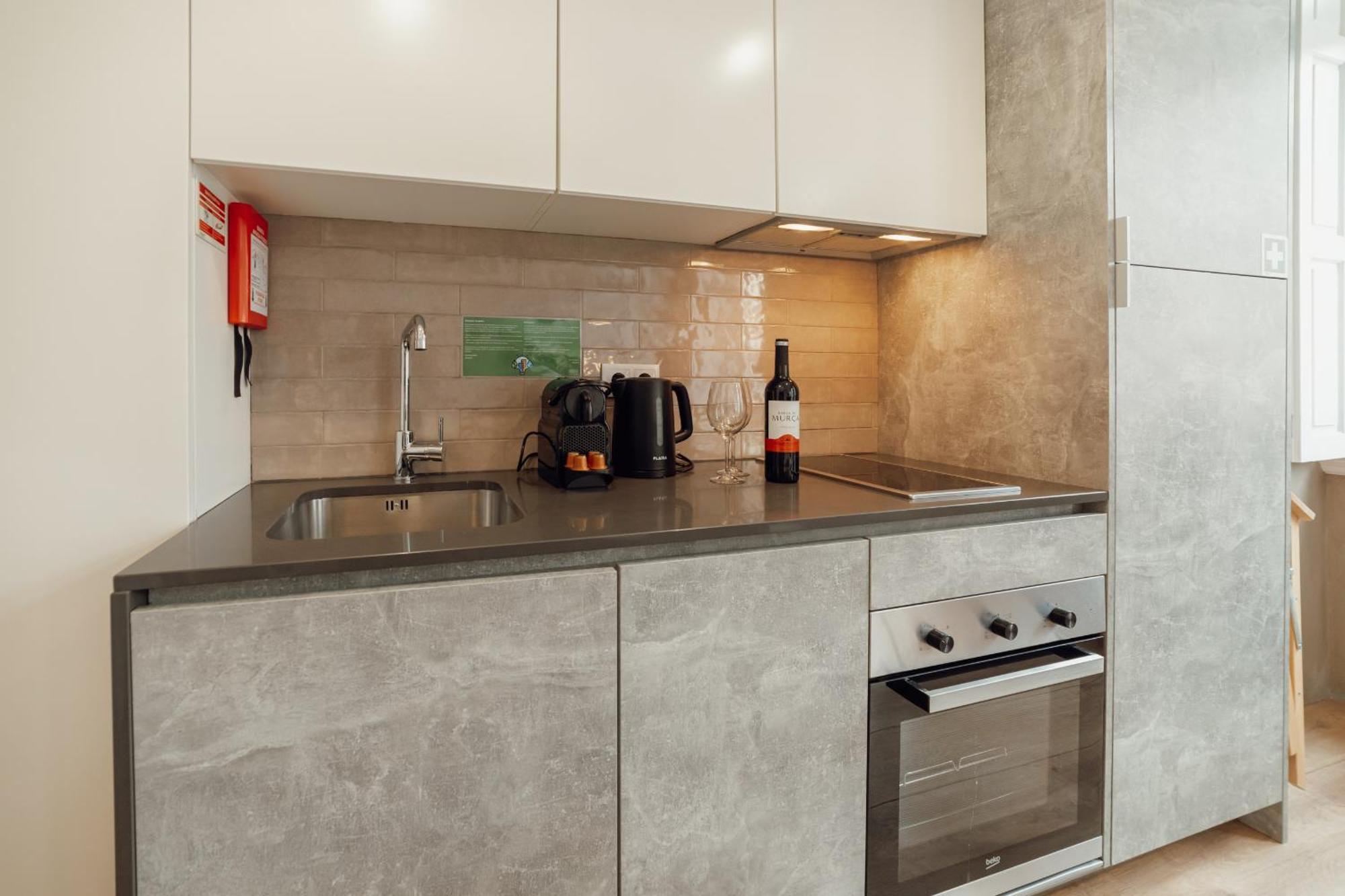 Apartment Downtown Elegant By Hosty *