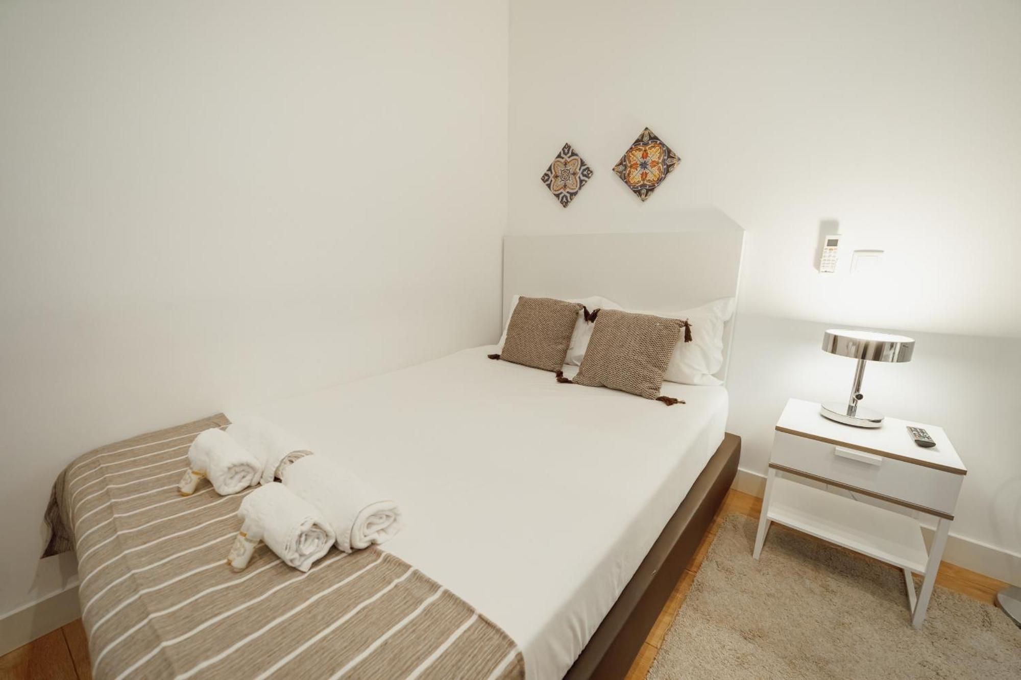 Downtown Elegant By Hosty Porto