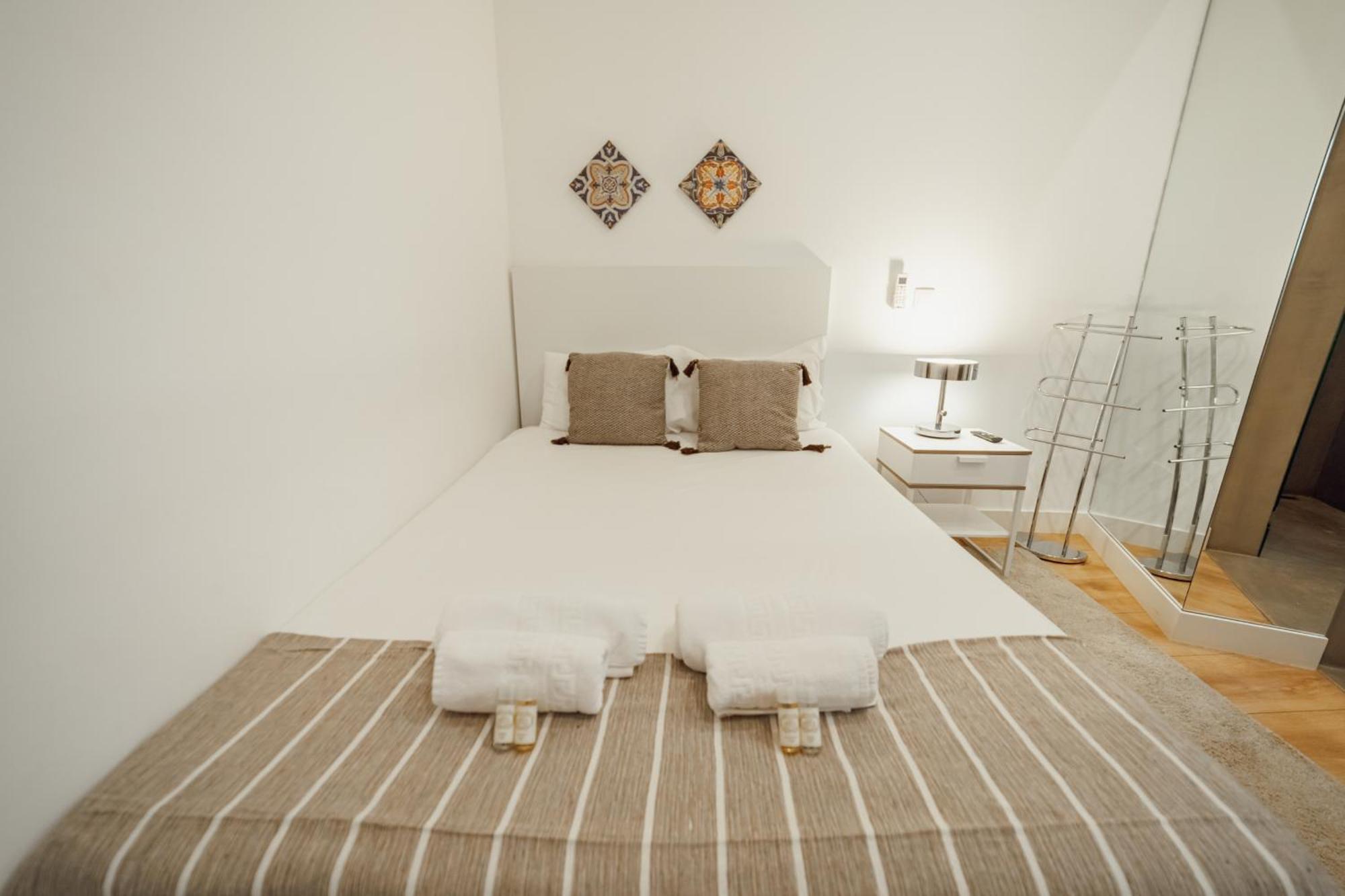 Downtown Elegant By Hosty Apartment Porto