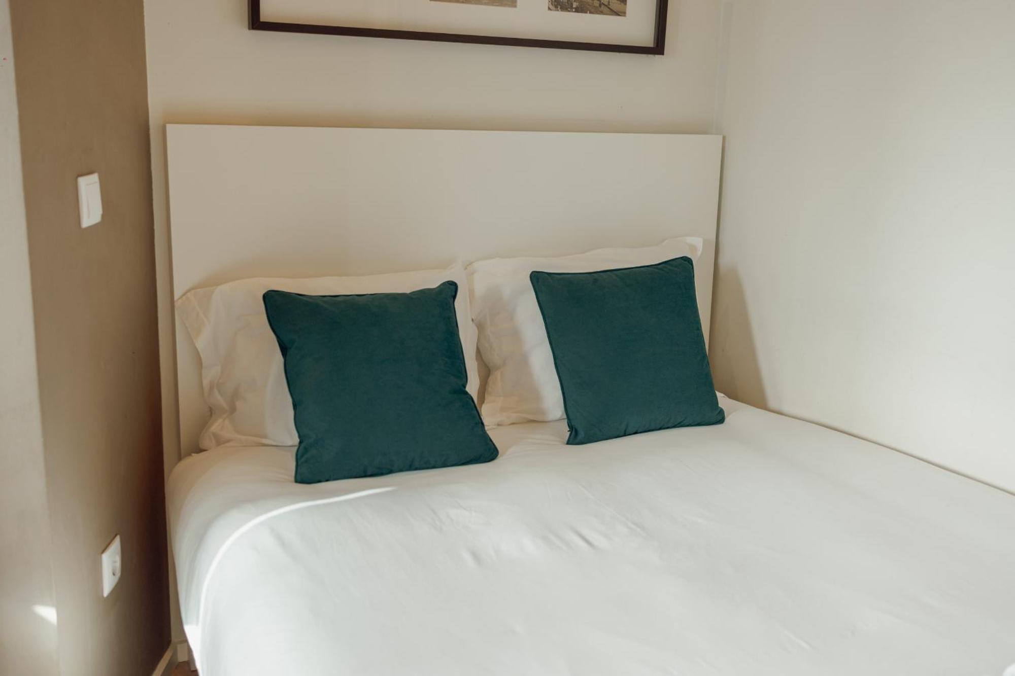 Apartment Downtown Elegant By Hosty Porto